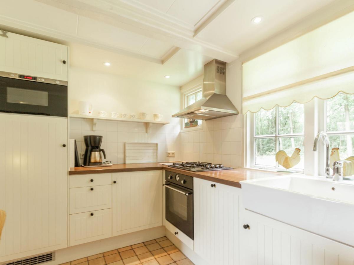 Cozy Holiday Home Near Forest In Baarn Extérieur photo