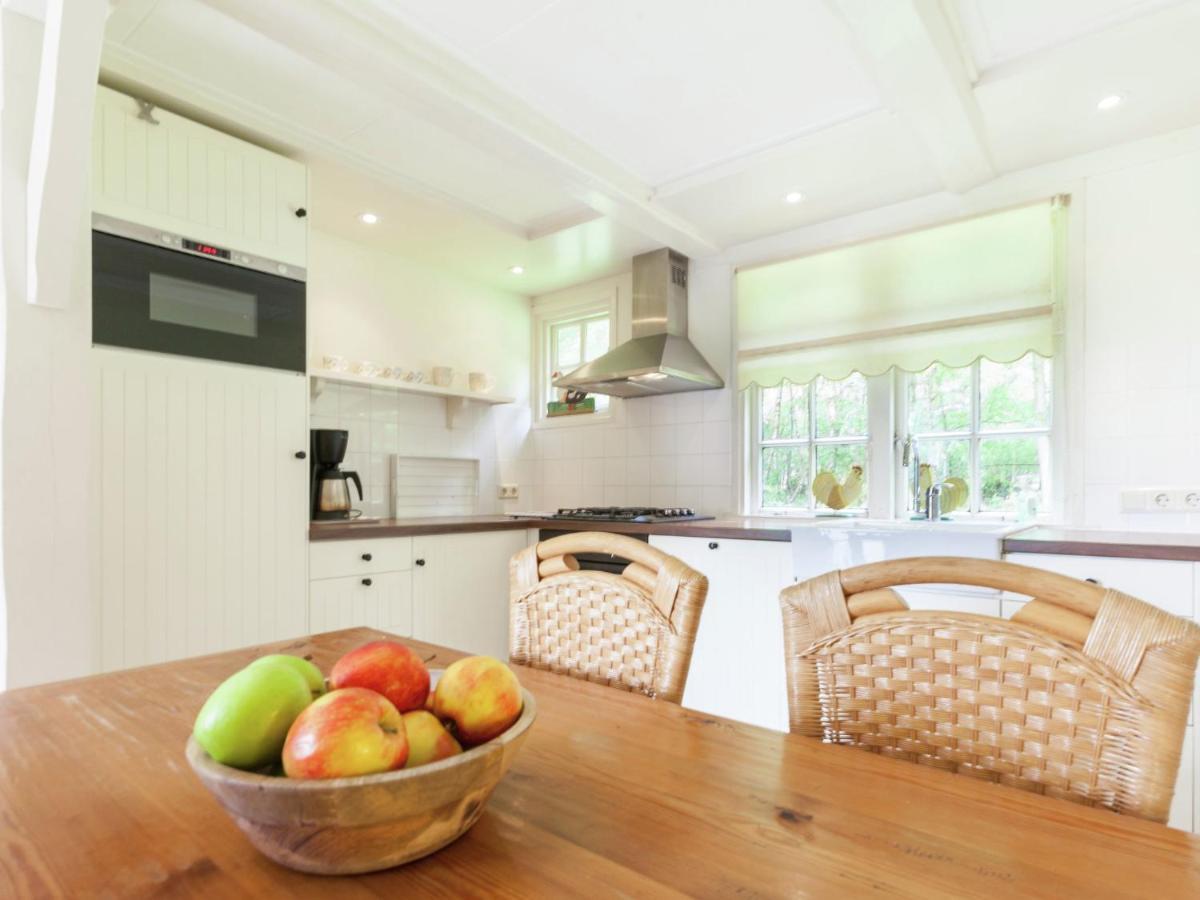 Cozy Holiday Home Near Forest In Baarn Extérieur photo